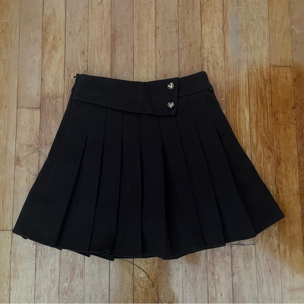 J.ING brown pleated mini skirt with heart detail buttons